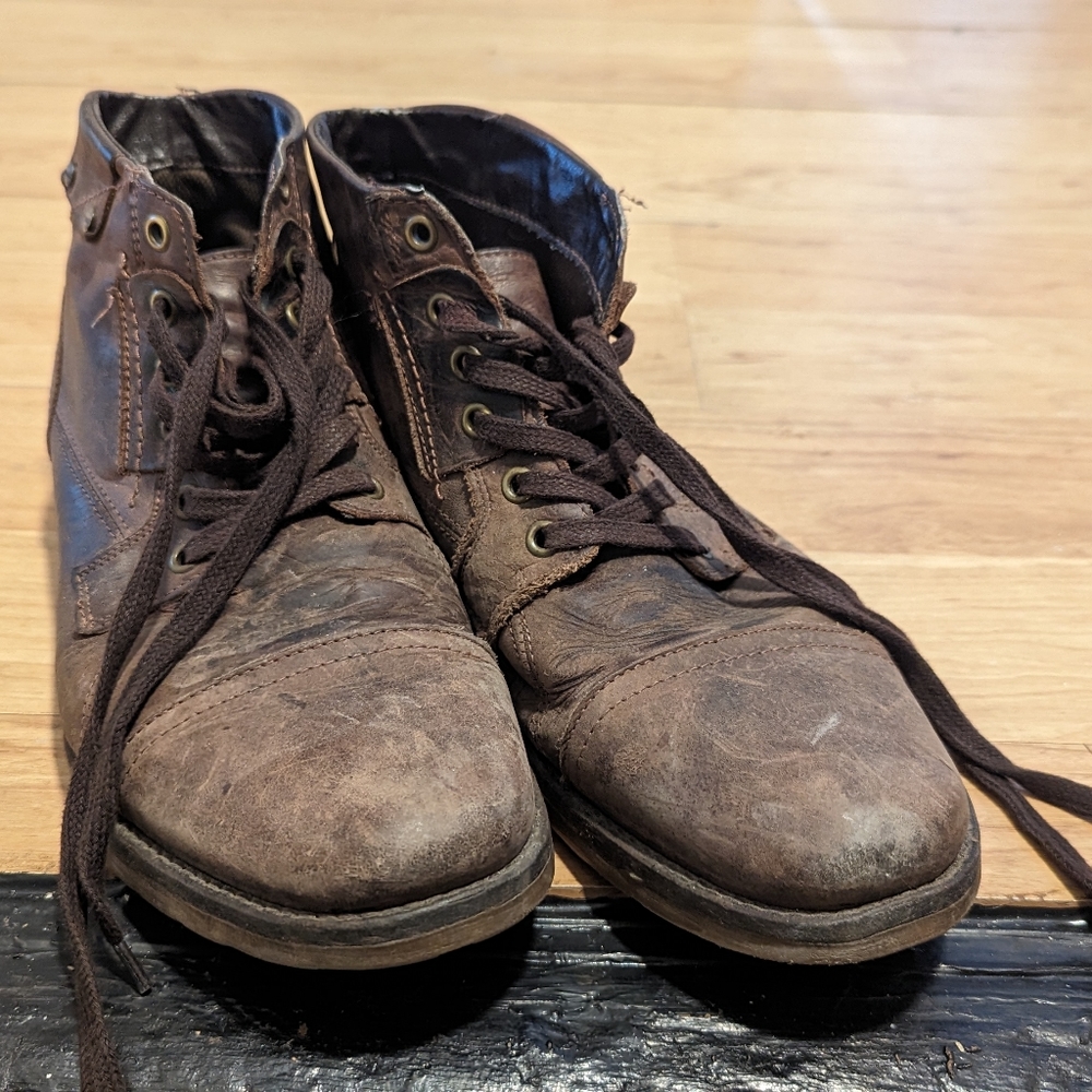 Bullboxer soft leather boots